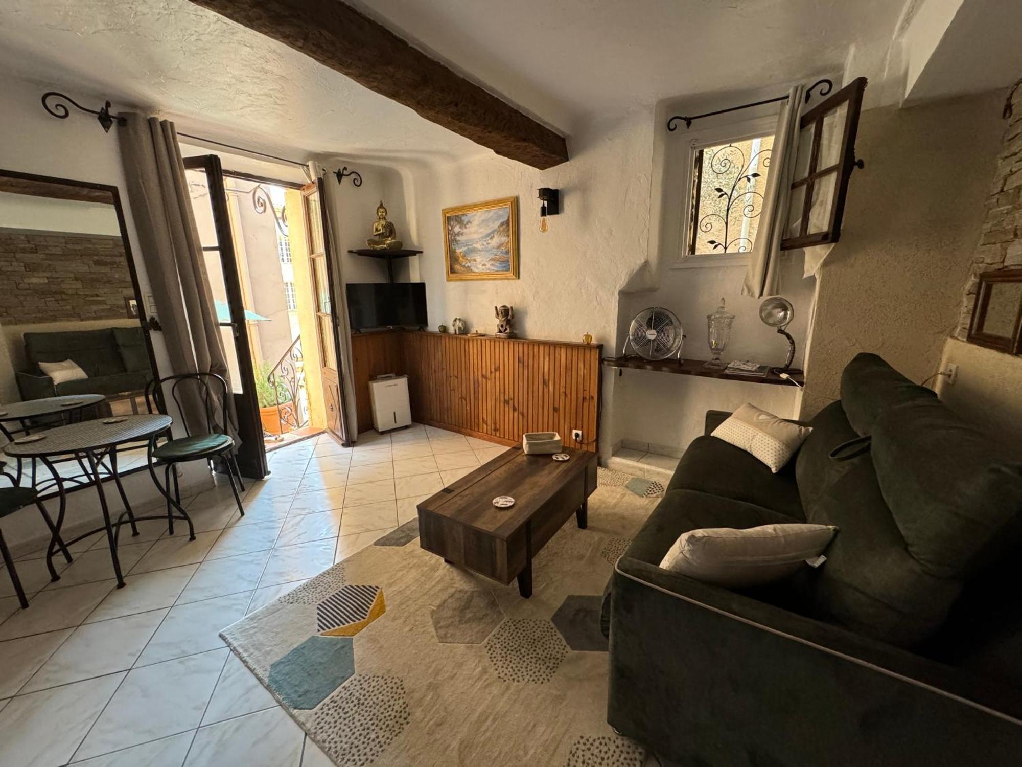 Appartement Chez Kay à Roquebrune-sur Argens Extérieur photo
