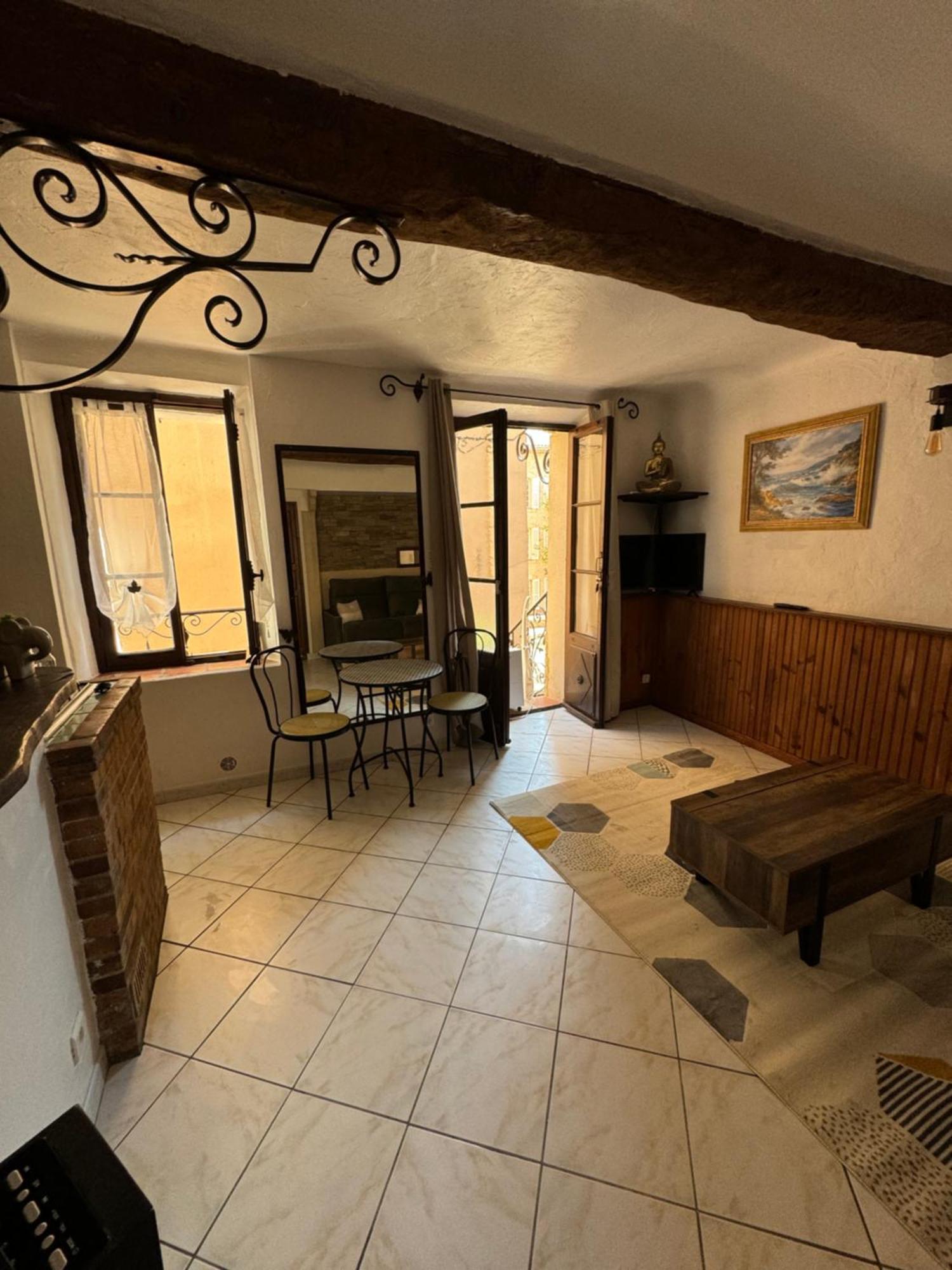 Appartement Chez Kay à Roquebrune-sur Argens Extérieur photo